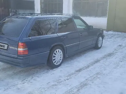 Mercedes-Benz E 300 1992 года за 1 000 000 тг. в Алматы