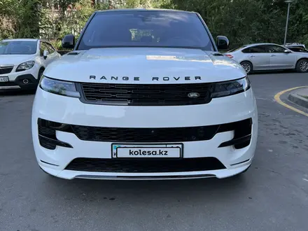 Land Rover Range Rover Sport 2023 года за 75 800 000 тг. в Алматы – фото 5