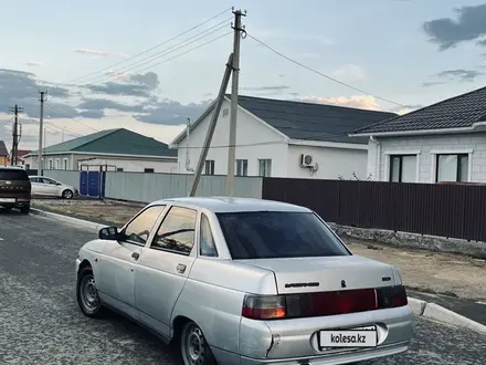 ВАЗ (Lada) 2110 2002 года за 650 000 тг. в Атырау – фото 3