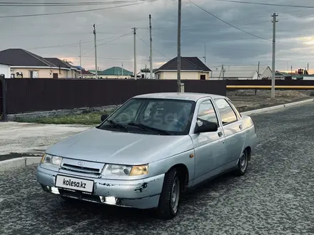 ВАЗ (Lada) 2110 2002 года за 650 000 тг. в Атырау – фото 2