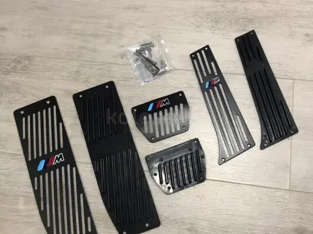 Накладки на педали Bmw за 12 000 тг. в Караганда – фото 2