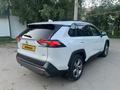 Toyota RAV4 2022 года за 13 400 000 тг. в Уральск – фото 5
