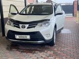 Toyota RAV4 2014 годаүшін9 000 000 тг. в Маканчи