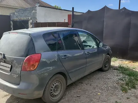 Toyota Corolla Verso 2004 года за 3 300 000 тг. в Семей