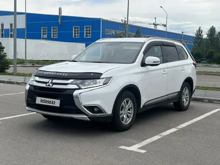 Mitsubishi Outlander 2015 года за 8 900 000 тг. в Усть-Каменогорск