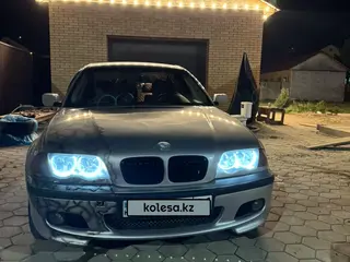 BMW 325
