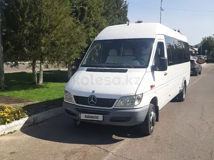 Mercedes-Benz  Sprinter Classic 2014 года за 12 800 000 тг. в Шымкент – фото 2