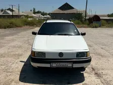 Volkswagen Passat, 1989