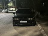 BMW 525 1998 годаүшін2 500 000 тг. в Жезказган