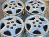 Комплект диск на Mitsubishi R15 за 75 000 тг. в Алматы – фото 2