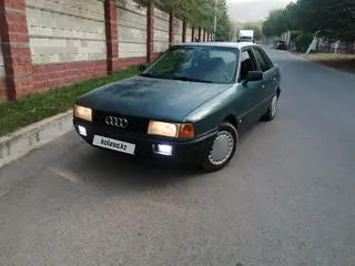 Audi 80