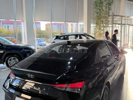 Hyundai Elantra Smart 2026 года за 8 890 000 тг. в Атырау – фото 2