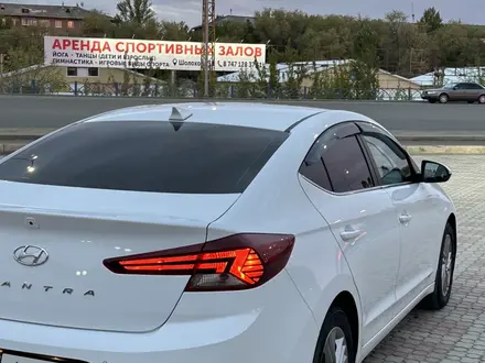 Hyundai Elantra 2019 года за 7 700 000 тг. в Уральск – фото 10