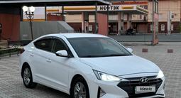 Hyundai Elantra 2019 года за 8 300 000 тг. в Уральск – фото 4