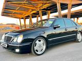 Mercedes-Benz E 55 AMG 2000 годаүшін8 800 000 тг. в Шымкент – фото 2