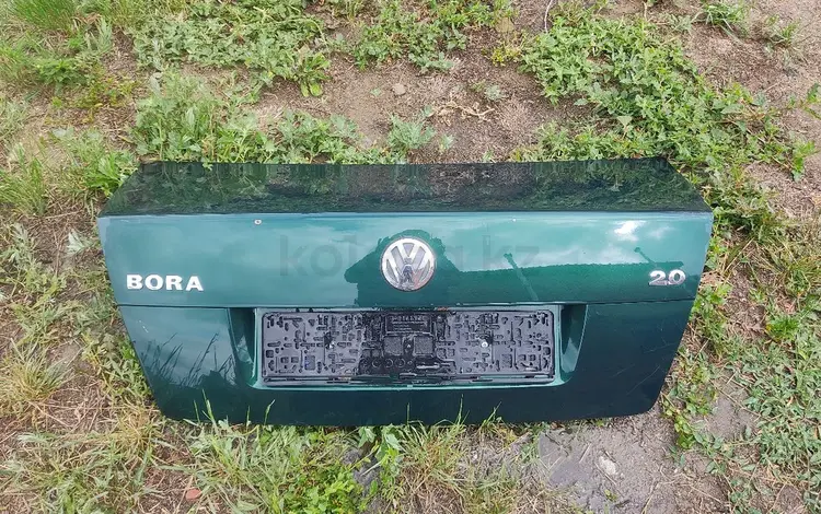 Крышка багажника Фольксваген БОРА за 20 000 тг. в Костанай