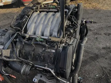 Volkswagen Touareg объем 4.2 за 800 000 тг. в Астана