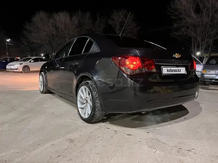 Chevrolet Cruze 2011 года за 3 200 000 тг. в Уральск – фото 11