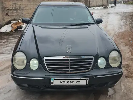 Mercedes-Benz E 200 2002 годаүшін4 500 000 тг. в Шымкент