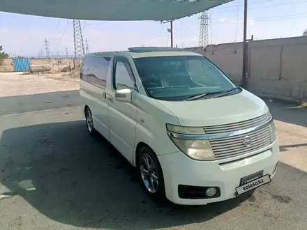 Nissan Elgrand 2003 года за 4 500 000 тг. в Тараз