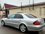 Mercedes-Benz E 320 2002 года за 5 900 000 тг. в Алматы – фото 3