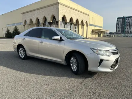 Toyota Camry 2015 года за 9 500 000 тг. в Атырау – фото 8