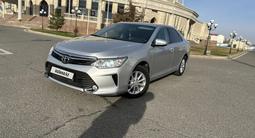 Toyota Camry 2015 года за 9 500 000 тг. в Атырау – фото 3