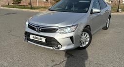Toyota Camry 2015 года за 9 500 000 тг. в Атырау