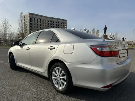 Toyota Camry 2015 года за 9 500 000 тг. в Атырау – фото 5