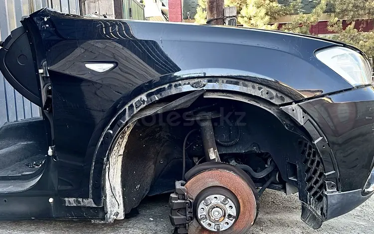 КРЫЛЬЯ ПЕРЕДНИЕ БМВ BMW X3 F25. за 150 000 тг. в Алматы