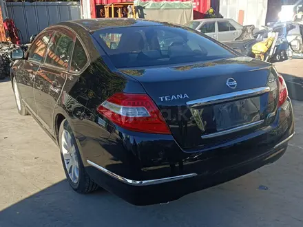 Nissan Teana 2010 года за 10 000 тг. в Алматы – фото 4