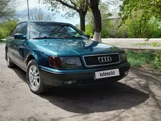 Audi 100