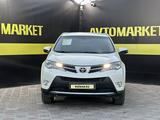Toyota RAV4 2014 года за 8 790 000 тг. в Актобе – фото 2