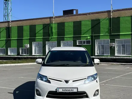 Toyota Estima 2012 года за 11 500 000 тг. в Семей – фото 2