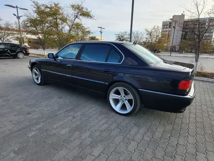 BMW 728 1999 года за 4 200 000 тг. в Актау – фото 40