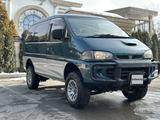 Mitsubishi Delica 1994 года за 2 900 000 тг. в Алматы