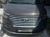 Hyundai Starex 2020 года за 14 500 000 тг. в Шымкент – фото 2