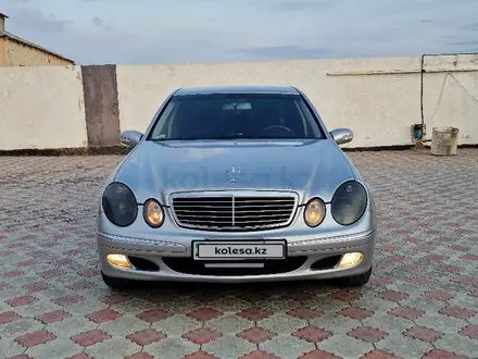 Mercedes-Benz E 320 2002 года за 6 600 000 тг. в Актау