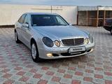 Mercedes-Benz E 320 2002 годаүшін6 500 000 тг. в Актау – фото 2