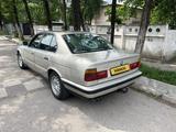 BMW 525 1990 года за 1 200 000 тг. в Алматы – фото 3
