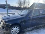 Mercedes-Benz C 180 1997 года за 1 500 000 тг. в Караганда – фото 3