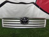 Решетка радиатора Toyota Avensis T250 за 35 000 тг. в Талдыкорган