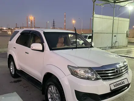 Toyota Fortuner 2011 года за 11 000 000 тг. в Атырау – фото 2