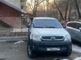 Toyota Hilux 2006 года за 9 200 000 тг. в Алматы