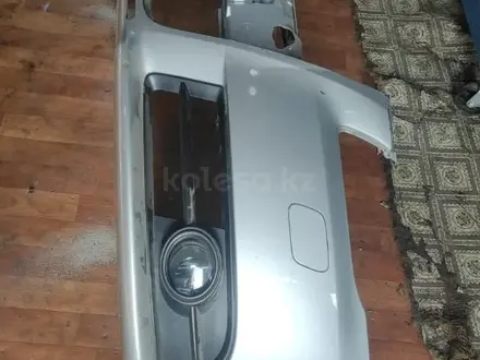 Бампер передний (противотуманки, решетка в бампер (улыбка) на Audi a4 B7 за 60 000 тг. в Алматы – фото 16