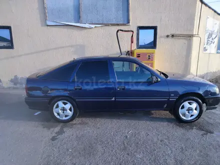 Opel Vectra 1994 года за 700 000 тг. в Атырау – фото 2