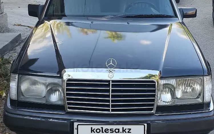 Mercedes-Benz E 200 1990 годаfor1 300 000 тг. в Шымкент