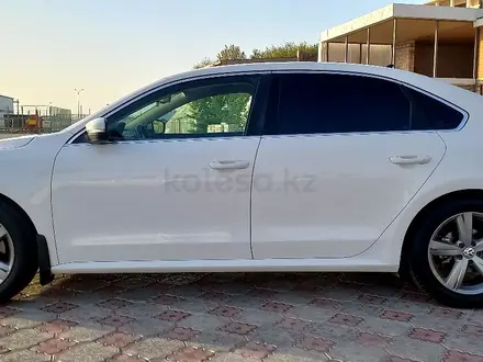 Volkswagen Passat 2012 года за 6 600 000 тг. в Актау – фото 4