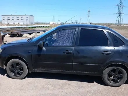 ВАЗ (Lada) Granta 2190 2013 года за 1 800 000 тг. в Караганда – фото 2