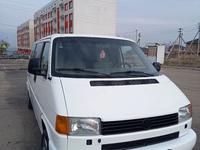 Volkswagen Caravelle 1996 года за 4 150 000 тг. в Алматы